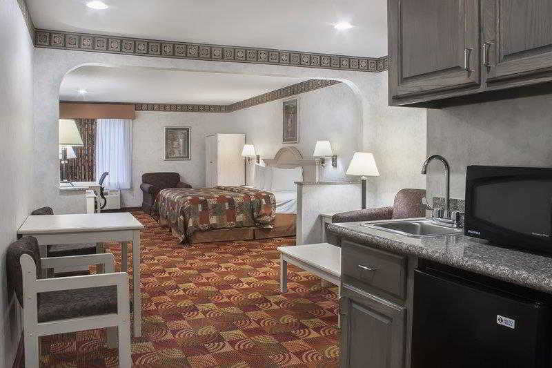 Americas Best Value Inn&Suites Bastrop Exterior foto